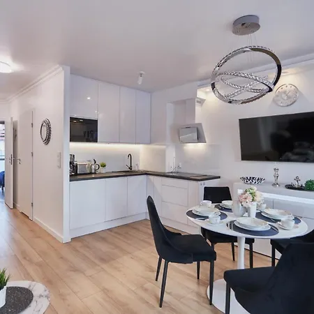 - Kwartal Rozy Wiatrow - Apartament De Luxe * Świnoujście